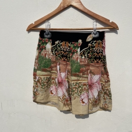 Shorts estampado